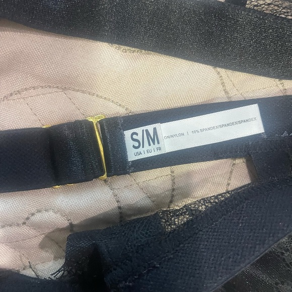 Oh lah lah Cheri Lingerie - Picture 5 of 5